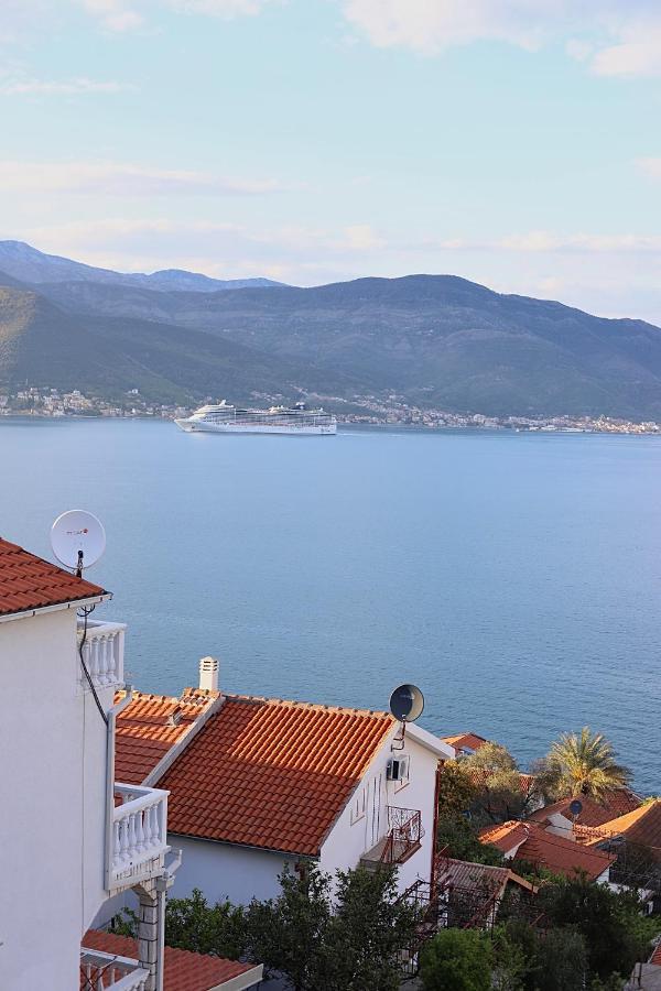 Apartment 365 Tivat Extérieur photo